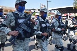 Los gobiernos de México y Guatemala presentaron ayer en Tapachula, Chiapas, a los agrupamientos organizados, equipados y adiestrados para el rescate humanitario, con protocolos de salud, así como en el combate al tráfico de personas.