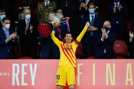  Barcelona levanta la Copa del Rey en Sevilla
