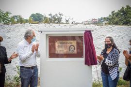  En Xalapa develan placa Karl Marx en la antigua presa de San Bruno