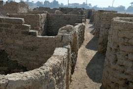 Descubren "la ciudad antigua más grande" de Egipto cerca de Luxor