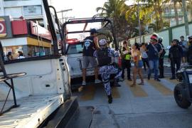 Menores protagonizan pelea en parque de Veracruz, vecinos temen que esto termine en tragedia