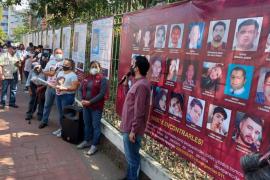  Fichas de búsqueda, galería urbana de personas desaparecidas en Xalapa