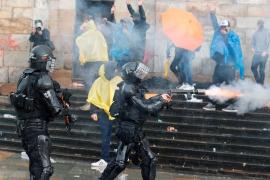 Se eleva la cifra a 24 fallecidos en manifestaciones contra el gobierno en Colombia