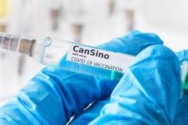 Vacuna Cansino es suficientemente efectiva, pese a controversia