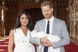 El príncipe Harry y Meghan Markle anunciaron el nacimiento de su hija