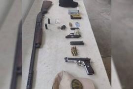 Capturan a tres sujetos con armas y municiones en Gutiérrez Zamora