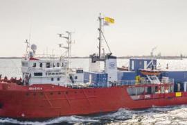 Detienen en Italia a un barco alemán que se dedicaba a rescatar a migrantes