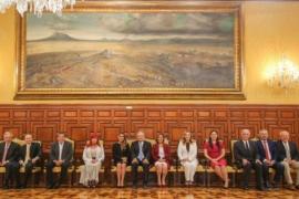  AMLO se reunió en Palacio Nacional con los 11 gobernadores electos de Morena
