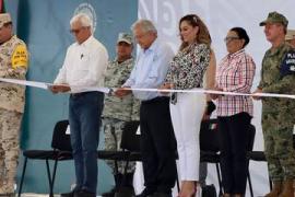 AMLO inició gira por Baja California