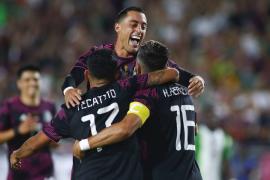 México golea a Nigeria en el debut de Rogelio Funes Mori