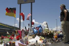 Inauguran jardín en memoria de víctimas de masacre en El Paso