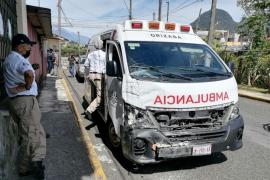 Choque de ambulancia deja un herido en Veracruz