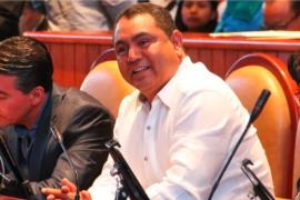Reportan retención de diputado de Oaxaca y su hijo en Veracruz